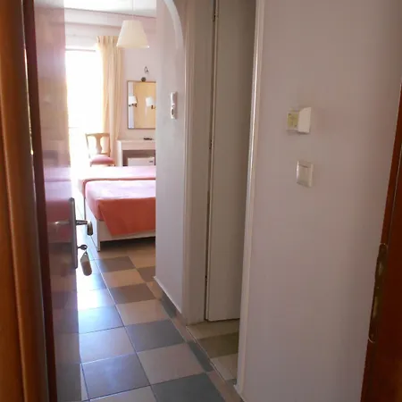 Hotel Galaxy 2*